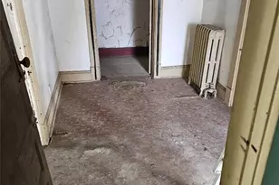 300 Longfellow St, Vandergrift, PA 15690 - Photo 20