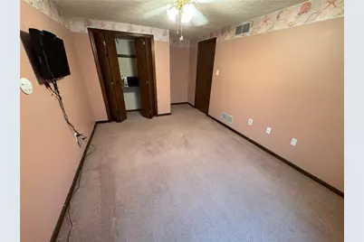 303 Kay Drive, Pittsburgh, PA 15236 - Photo 22