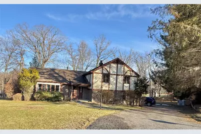 907 Parkview Drive, Johnstown, PA 15905 - Photo 1