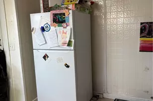 737 McLain St, Pittsburgh, PA 15210 - Photo 10