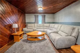 690 Baird Ave, Washington, PA 15301 - Photo 10