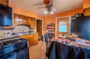 690 Baird Ave, Washington, PA 15301 - Photo 14