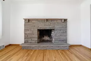 351 Ridge Ave, Monessen, PA 15062 - Photo 4