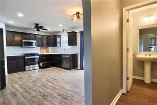 260 Grace Manor Dr, Coraopolis, PA 15108 - Photo 4