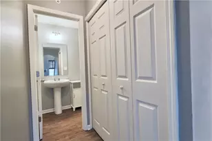 260 Grace Manor Dr, Coraopolis, PA 15108 - Photo 12