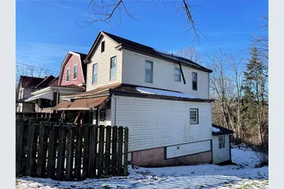 1150 Morrelle Ave, East McKeesport, PA 15035 - Photo 2