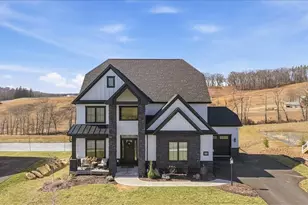 115 Amaryllis Ln, Marshall, PA 15005 - Photo 1