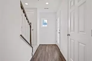 2122 Westcott Ln, Bridgeville, PA 15017 - Photo 2