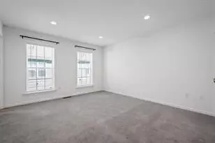 2122 Westcott Ln, Bridgeville, PA 15017 - Photo 16