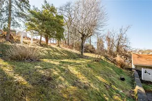 626 Hazel St, West Mifflin, PA 15122 - Photo 14