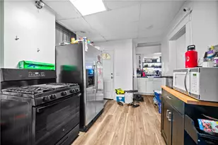 1702 West St, Homestead, PA 15120 - Photo 2