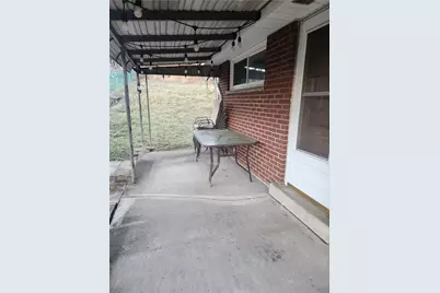 1586 Collier Ave, Heidelberg, PA 15106 - Photo 10