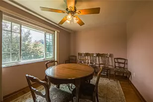 1586 Collier Ave, Heidelberg, PA 15106 - Photo 8