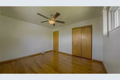1586 Collier Ave, Heidelberg, PA 15106 - Photo 18