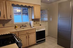 1586 Collier Ave, Heidelberg, PA 15106 - Photo 2