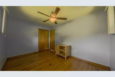 1586 Collier Ave, Heidelberg, PA 15106 - Photo 22