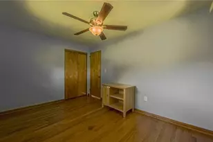 1586 Collier Ave, Heidelberg, PA 15106 - Photo 22