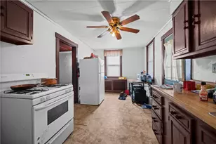 1950 Homestead Duquesne Rd, West Mifflin, PA 15122 - Photo 4