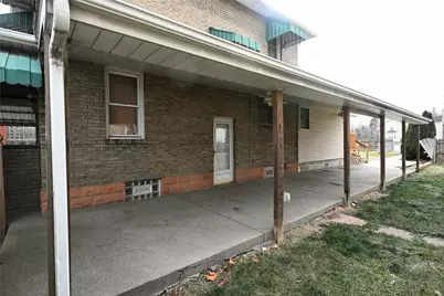 26 S Main Street, Houston, PA 15342 - Photo 8