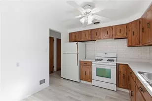 1045 Fiddleback Dr, McKees Rocks, PA 15136 - Photo 8