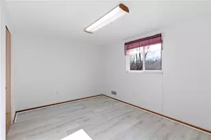 1045 Fiddleback Dr, McKees Rocks, PA 15136 - Photo 16