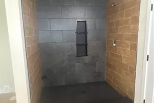 107 Willow Village Dr, Pittsburgh, PA 15239 - Photo 2