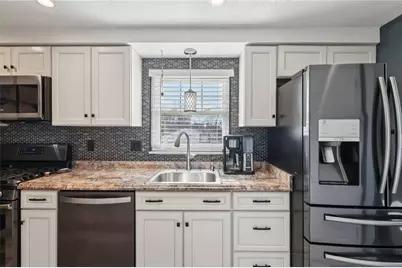 101 Penfield Pl, Pittsburgh, PA 15220 - Photo 12