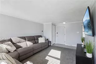 101 Penfield Pl, Pittsburgh, PA 15220 - Photo 8