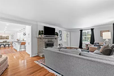 1391 Terrace Drive, Pittsburgh, PA 15228 - Photo 8