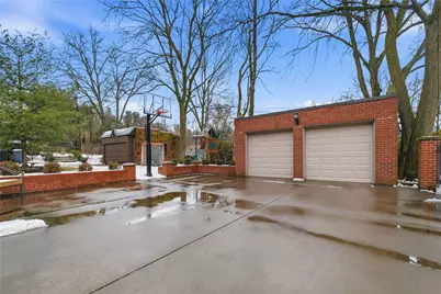 1391 Terrace Drive, Pittsburgh, PA 15228 - Photo 38