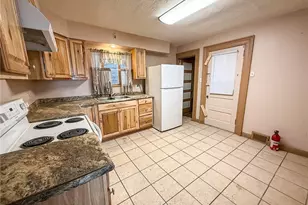 248 E Fulton St, Butler, PA 16001 - Photo 14