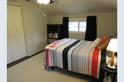 240 Florida Drive, New Kensington, PA 15068 - Photo 16