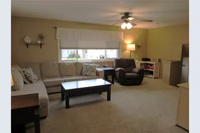 240 Florida Drive, New Kensington, PA 15068 - Photo 6