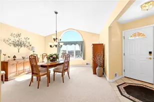 6261 Overlook Ln, Rostraver, PA 15012 - Photo 14