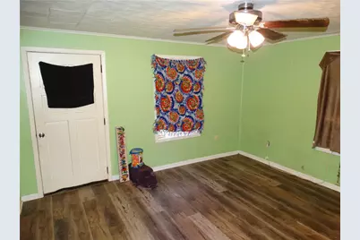 24 Hillman St, Bentleyville, PA 15314 - Photo 12