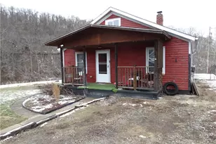 24 Hillman St, Bentleyville, PA 15314 - Photo 2