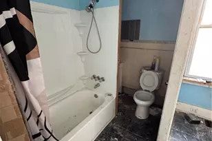 211 S 3rd St, Jeannette, PA 15644 - Photo 12