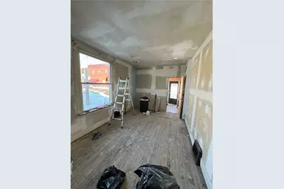 211 S 3rd St, Jeannette, PA 15644 - Photo 8