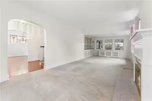 250 Woodhaven Dr, Pittsburgh, PA 15228 - Photo 8