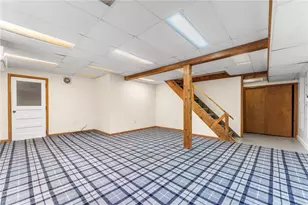 250 Woodhaven Dr, Pittsburgh, PA 15228 - Photo 40