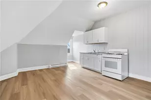 42 Watson Blvd, Pittsburgh, PA 15214 - Photo 10