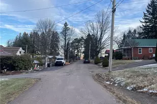 25 Gay St, Salisbury Boro, PA 15558 - Photo 4