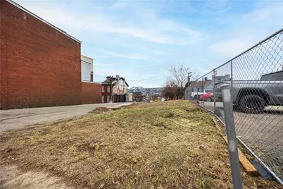 2106 5th Ave, Pittsburgh, PA 15219 - Photo 4