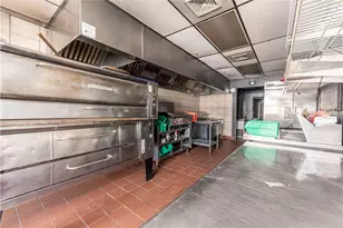 521 Grant St, Duquesne, PA 15110 - Photo 4