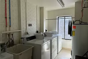 2008 Thornberry Dr, Pittsburgh, PA 15237 - Photo 16