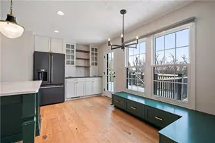 7053 Highland Creek Dr, Bridgeville, PA 15017 - Photo 8