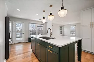 7053 Highland Creek Dr, Bridgeville, PA 15017 - Photo 10