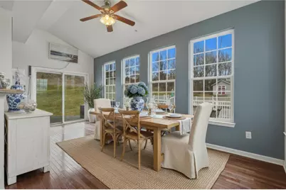 11621 Beacon Dr, Irwin, PA 15642 - Photo 8