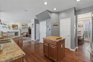 11621 Beacon Dr, Irwin, PA 15642 - Photo 6