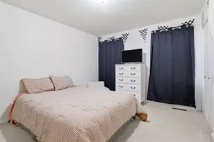 1007 Fieldstone Dr, Cecil, PA 15317 - Photo 32